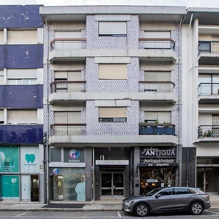 2Br Flat In Bonfim W/ Ac & Balcony By Lovelystay ポルト エクステリア 写真